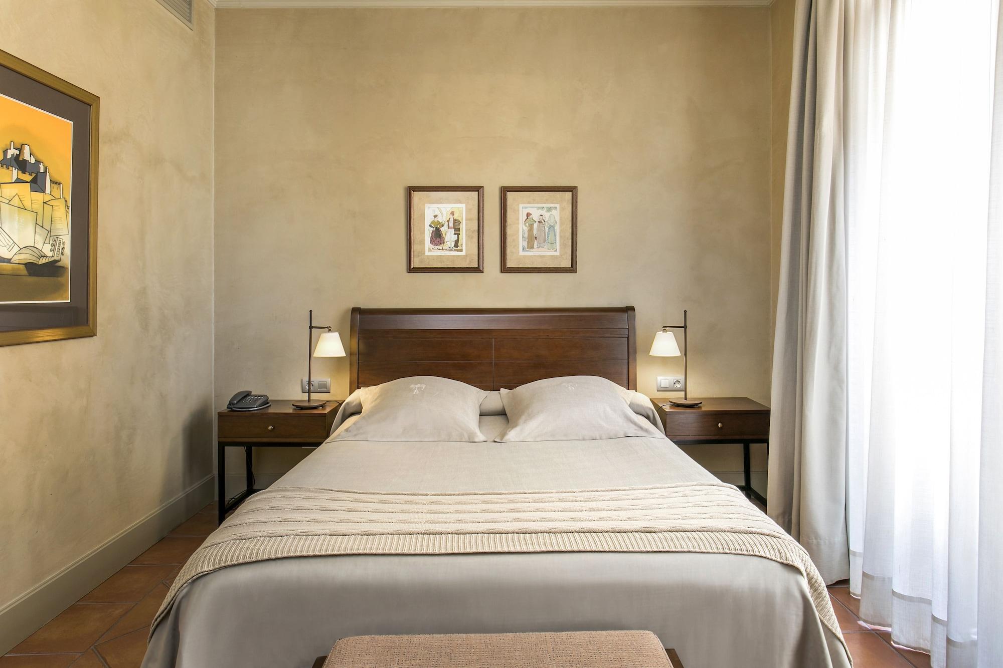 Bremon Boutique Hotel By Duquessa Hotel Collection Cardona Exteriér fotografie